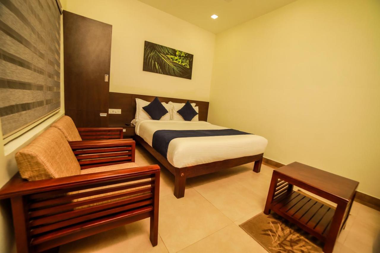 Golden Fern Resort Kanthalloor Exterior photo