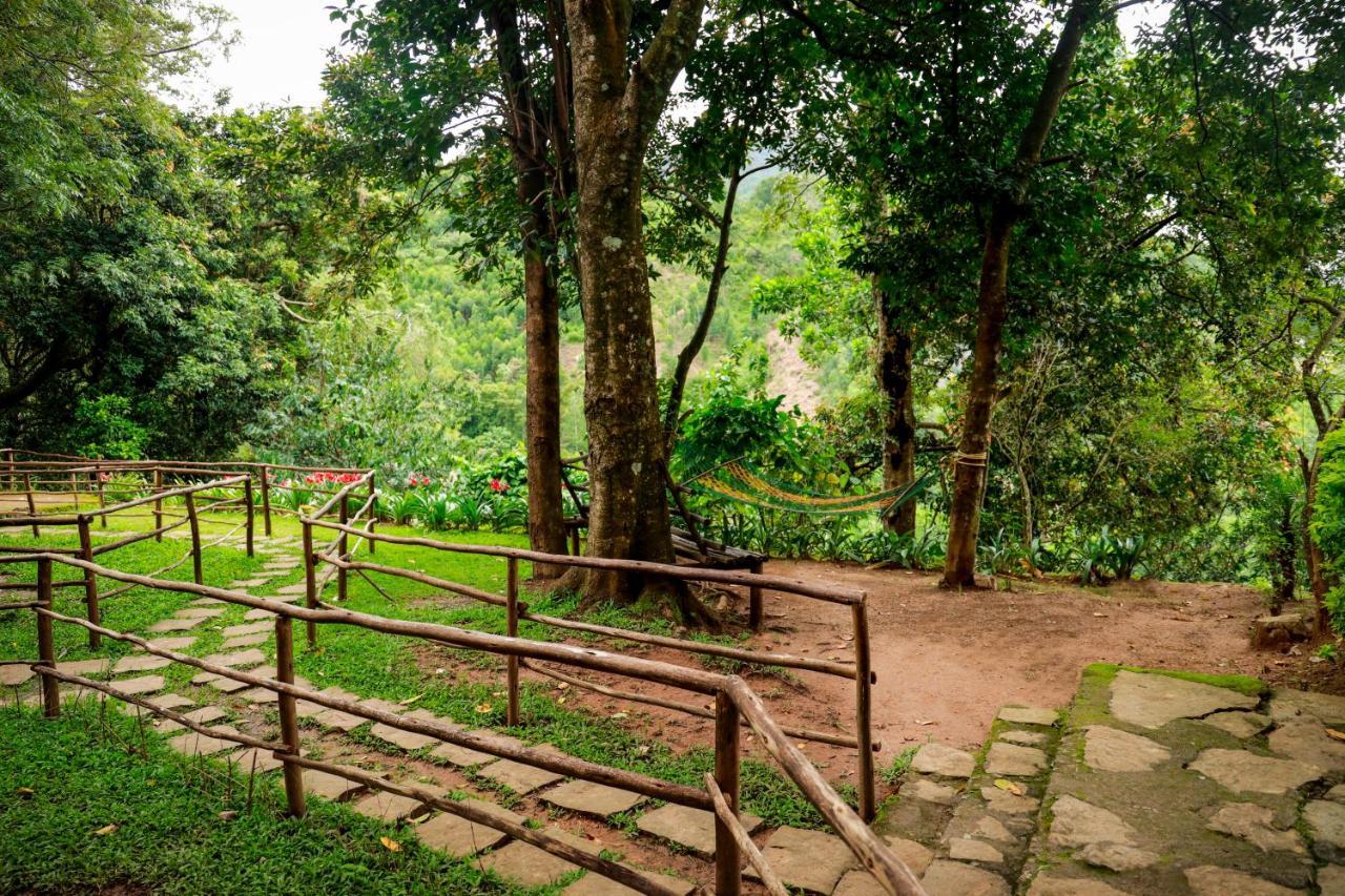 Golden Fern Resort Kanthalloor Exterior photo